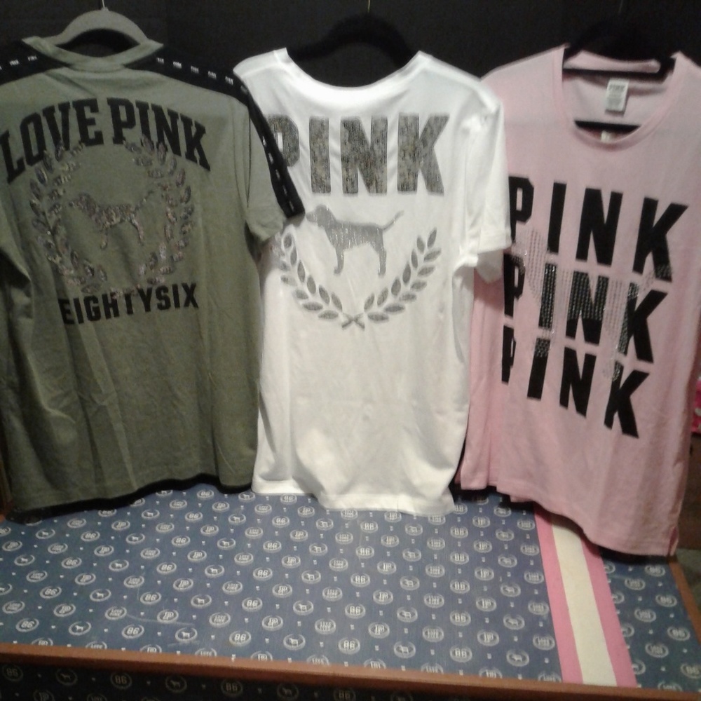 ⚡SALE⚡VS PINK Bling Tee Bundle NWT